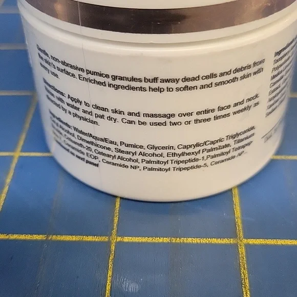 DRMTLGY Microdermabrasion Scrub Renew Exfoliate/soften 57g New Sealed Jar - Picture 2 of 5